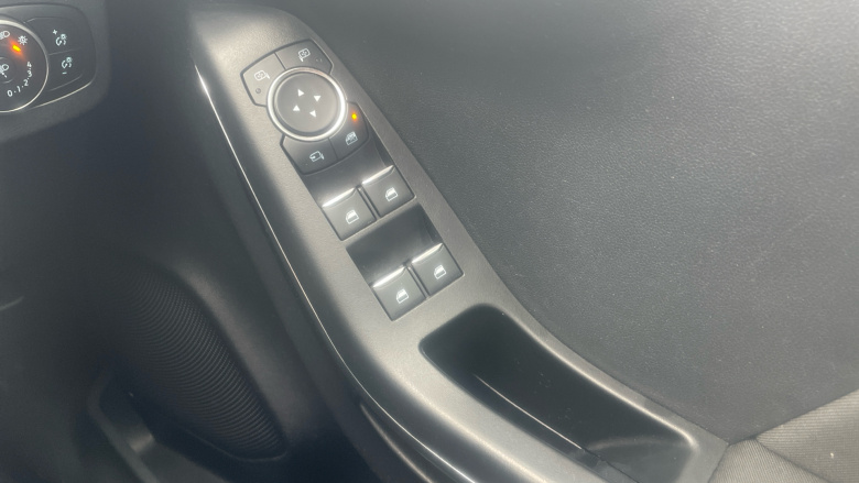 Ford Puma 1.0 EcoBoost Hybrid mHEV 155 ST-Line 5dr Petrol Hatchback